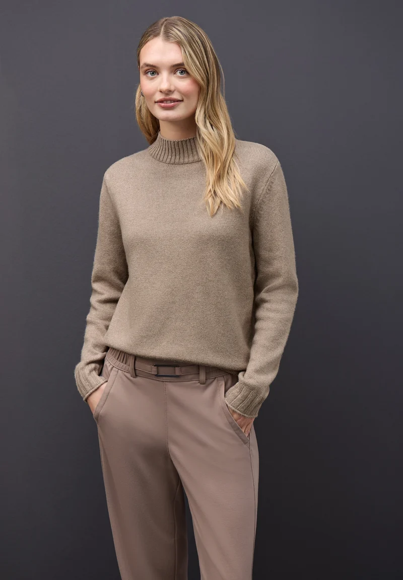 LTD QR_basic sweater turtle, mocha glow mel.
