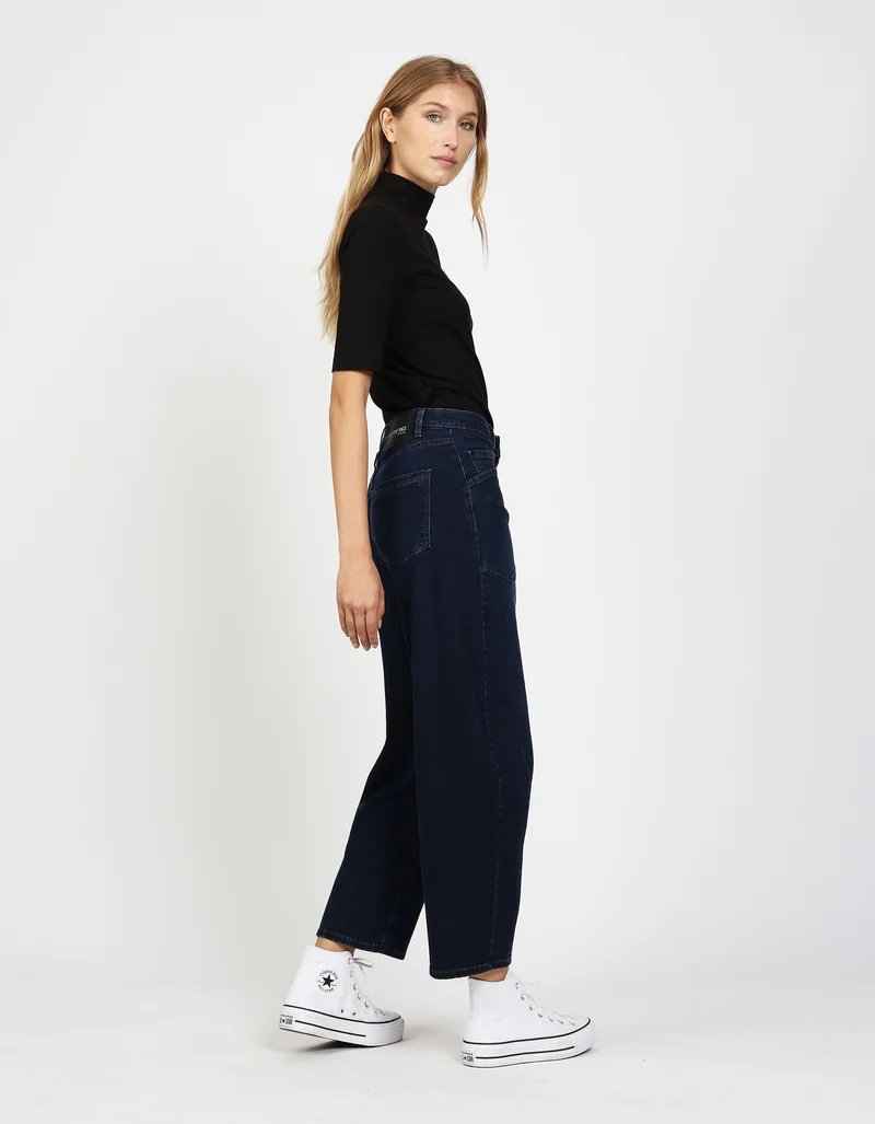 94ODINA, blue black wash