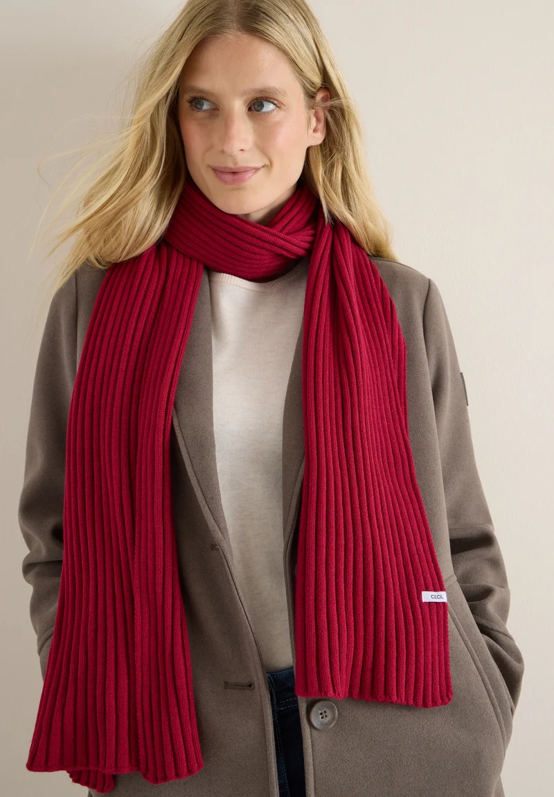O_ TOS Solid Knit Scarf, beaujolais red