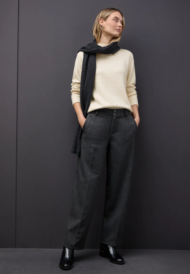 LTD QR_basic sweater turtle, soft beige