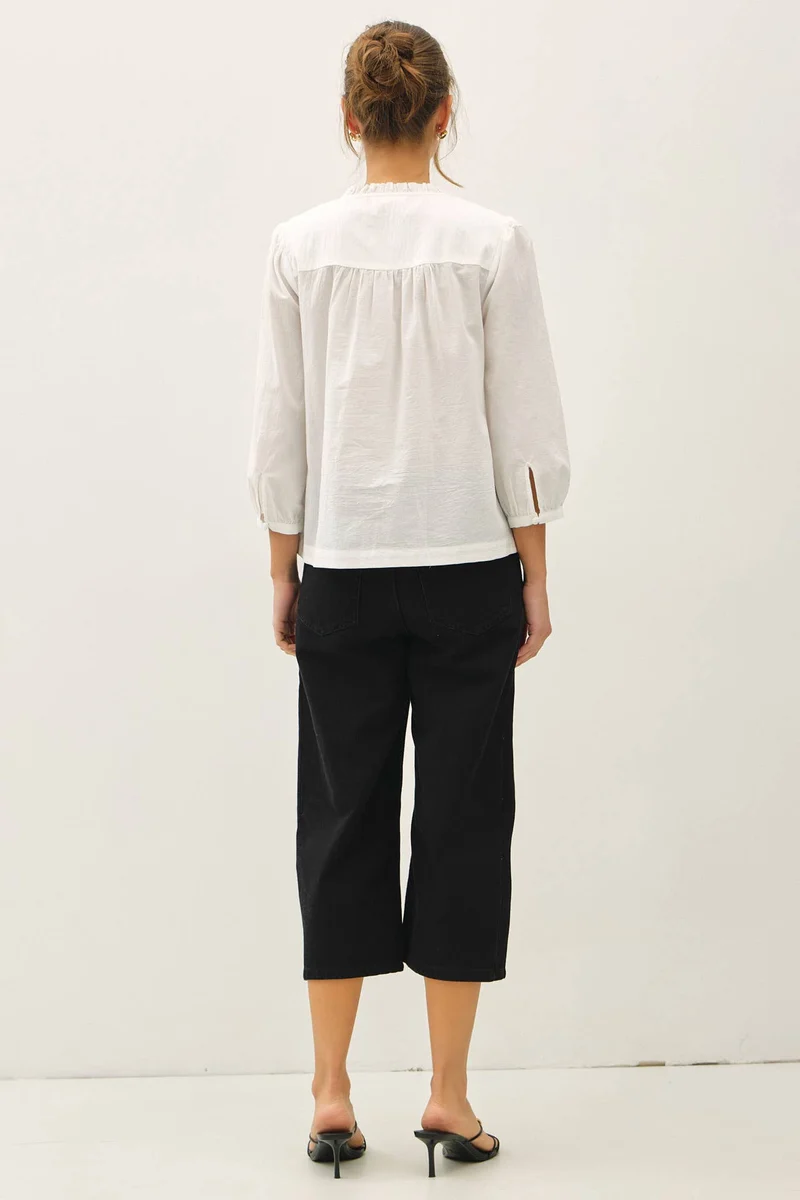 Crisp Cotton FLowy Blouse