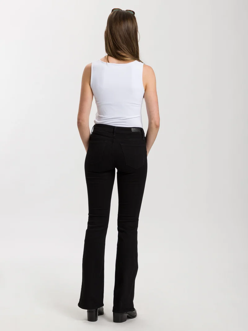 FAYE | SLIM FIT