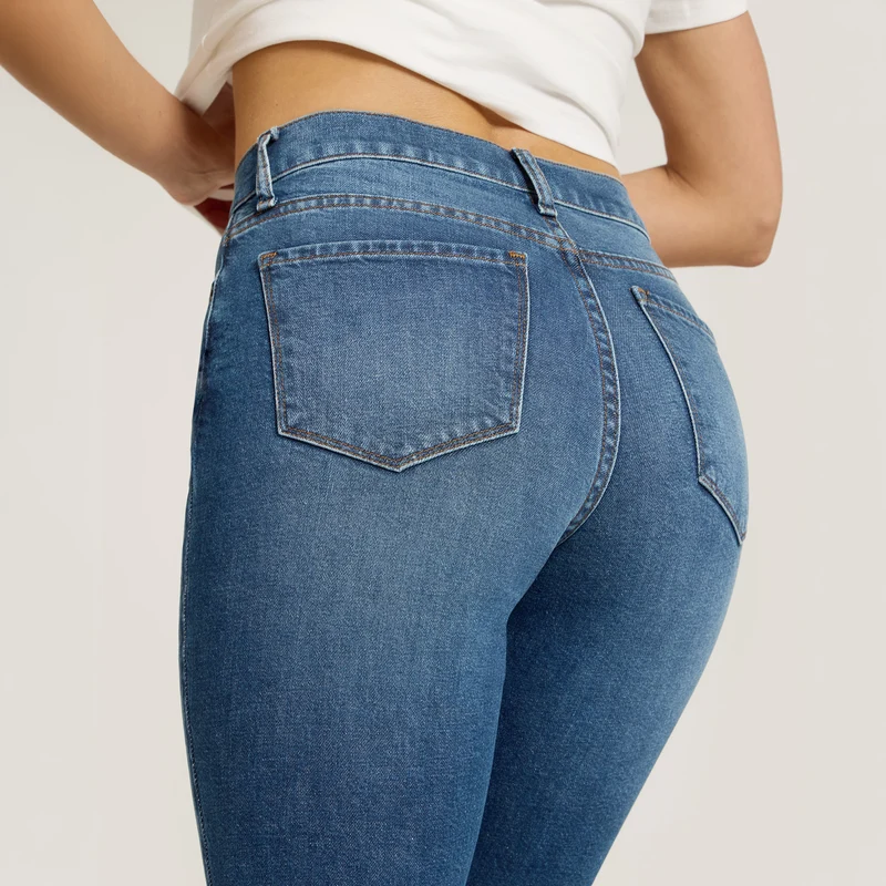 Ridge High Rise Slim Mom Jeans