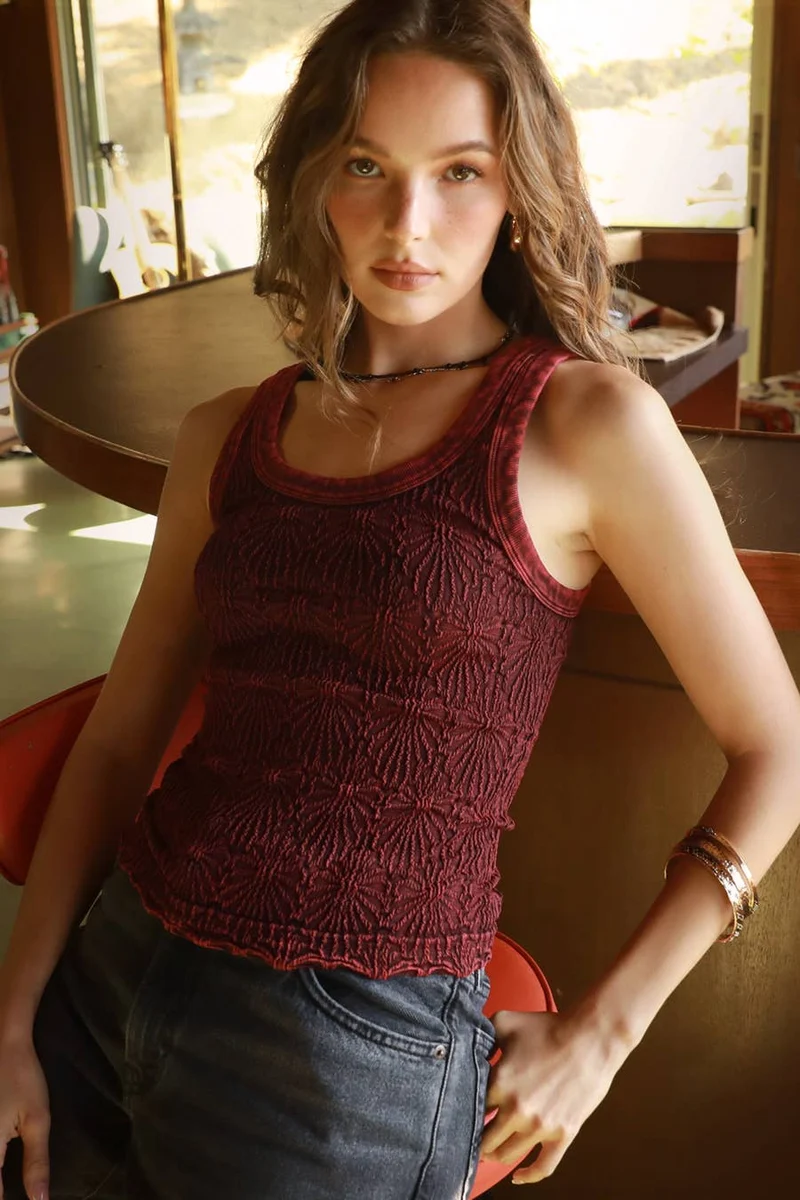 NS8465 - Vintage Reversible Lace Top: Vintage Oak