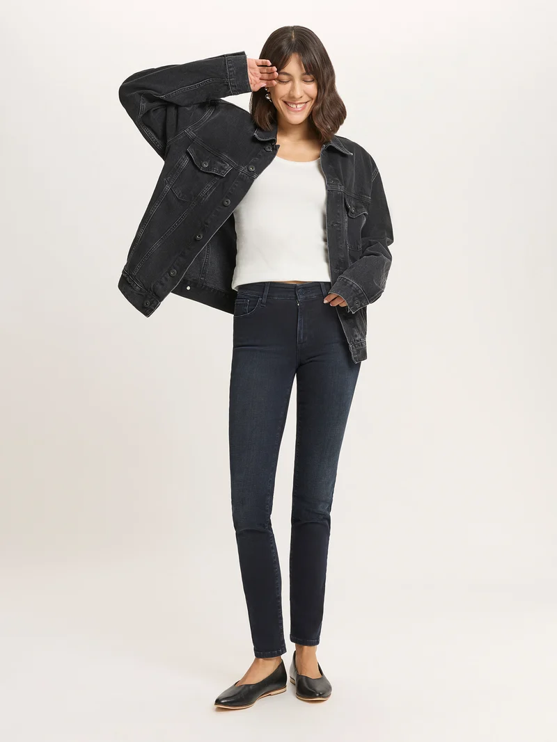ANYA | SLIM FIT JEANS