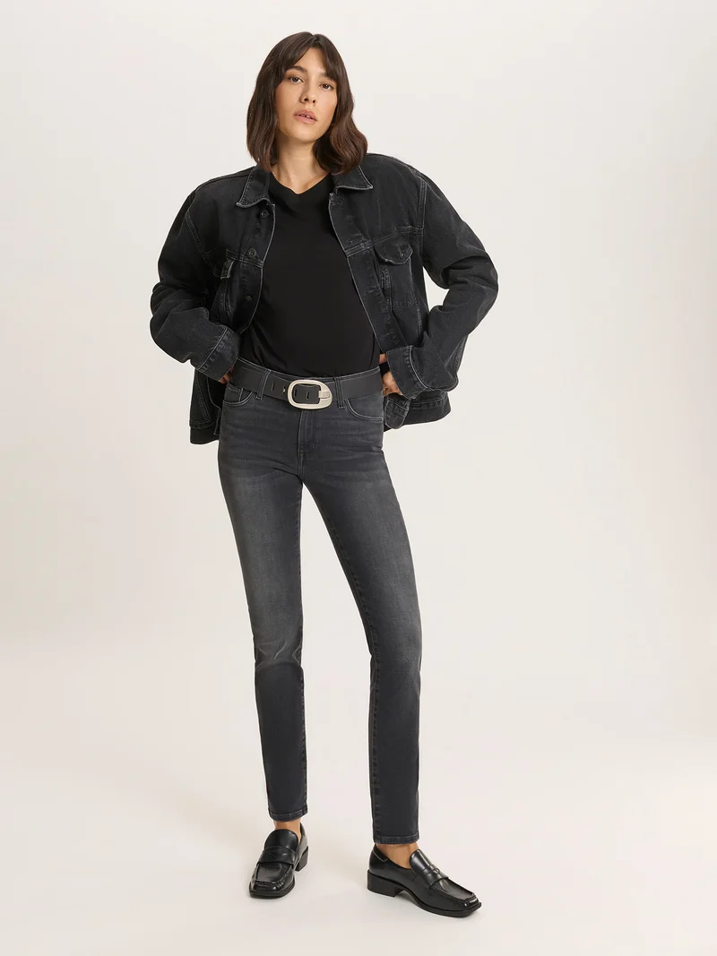 ANYA | SLIM FIT SWEAT DENIM
