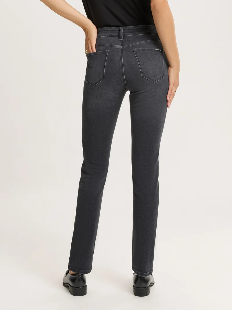 ANYA | SLIM FIT SWEAT DENIM