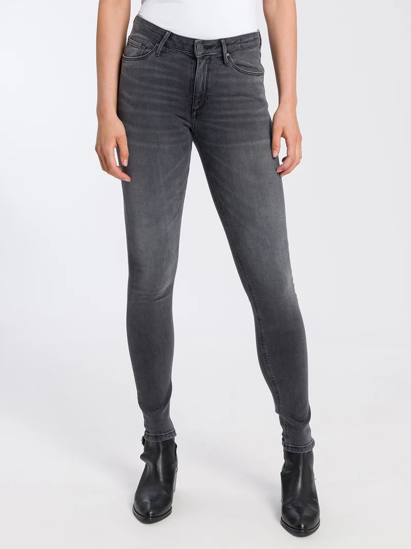 ALAN | DAMEN
