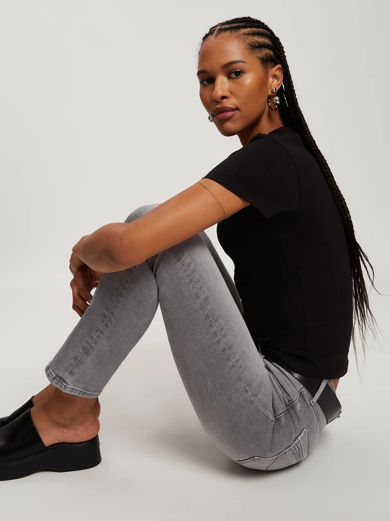 ANYA | SLIM FIT JEANS