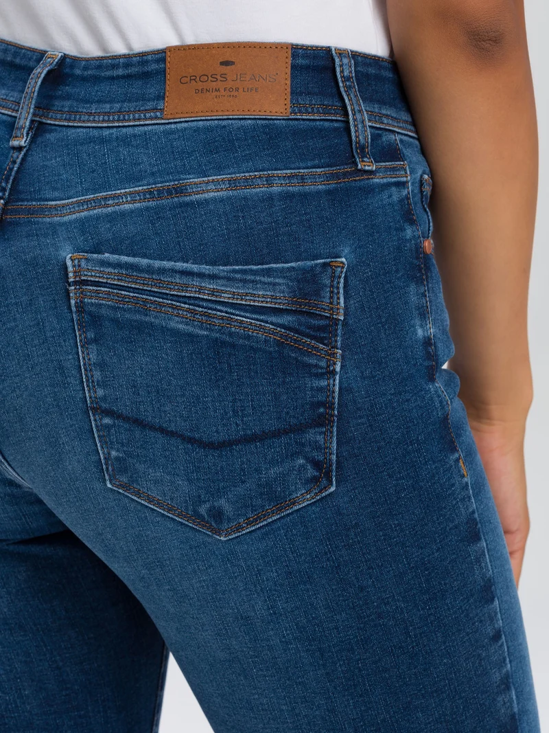 ANYA | SLIM FIT JEANS