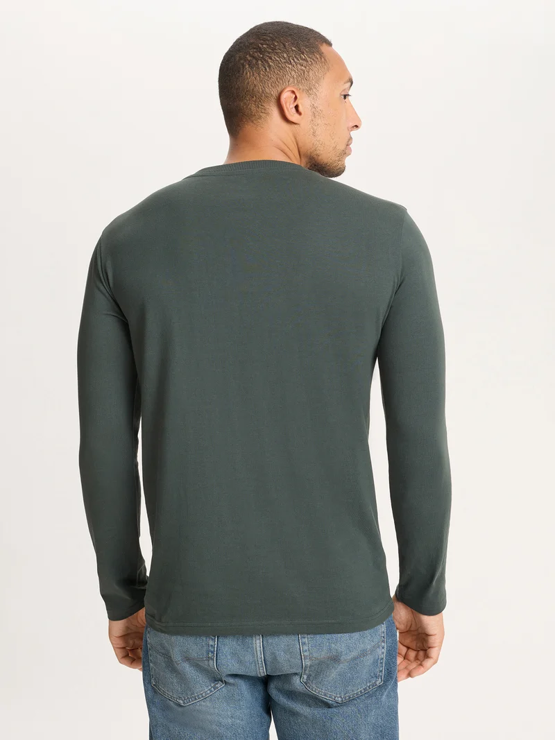 LONGSLEEVE