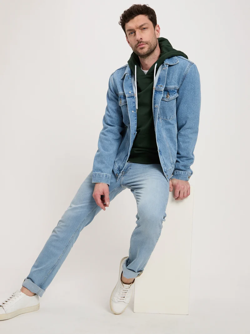 REGULAR FIT HOODIE