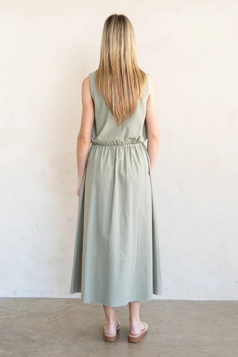 FLARED MIDI SKIRT: SAGE / Contemporary / L