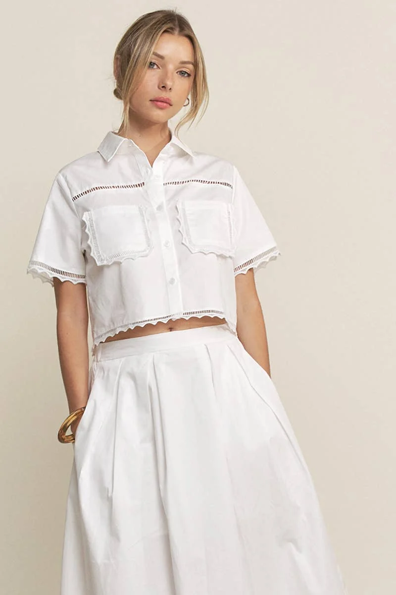 Lace Detail Short Sleeve Brouse