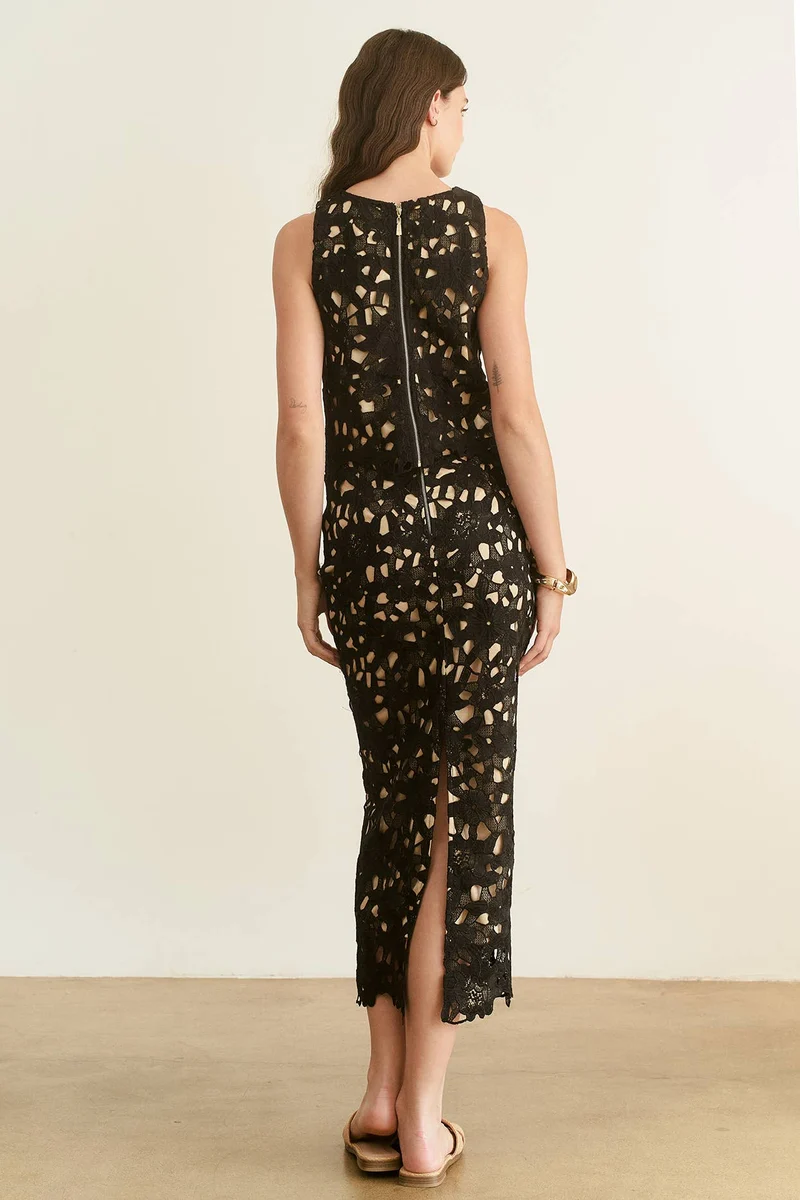 CROCHET CROP SLEEVELESS TOP AND SKIRT SET - HESET0025: Black / L