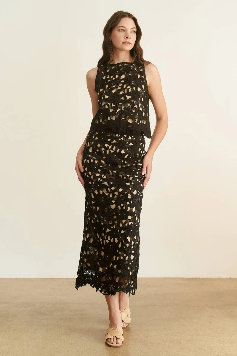 CROCHET CROP SLEEVELESS TOP AND SKIRT SET - HESET0025: Black / L