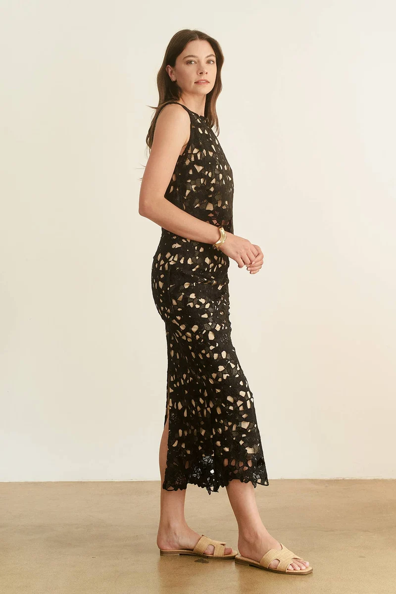 CROCHET CROP SLEEVELESS TOP AND SKIRT SET - HESET0025: Black / L
