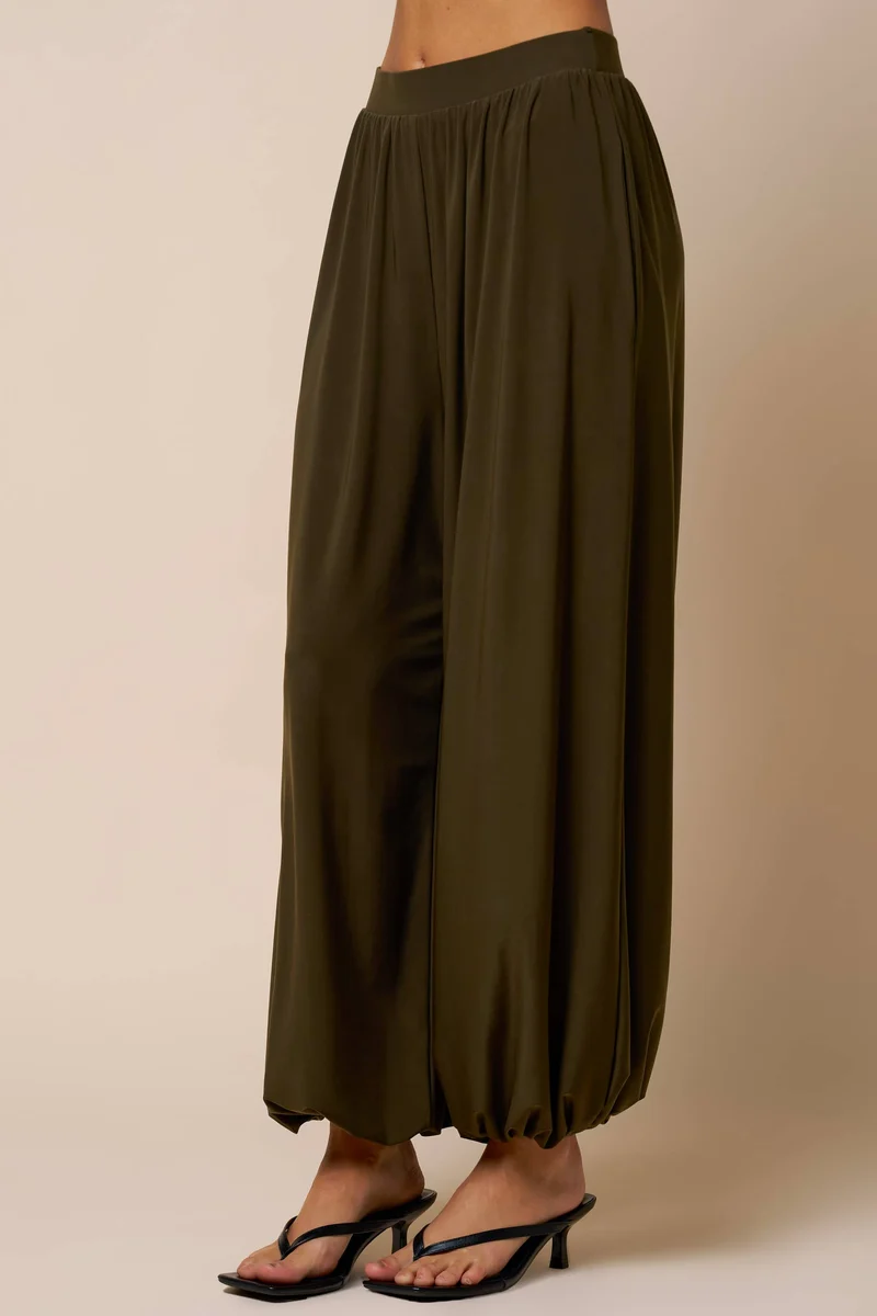 Relax Fit Balloon Pants : OLIVE / L