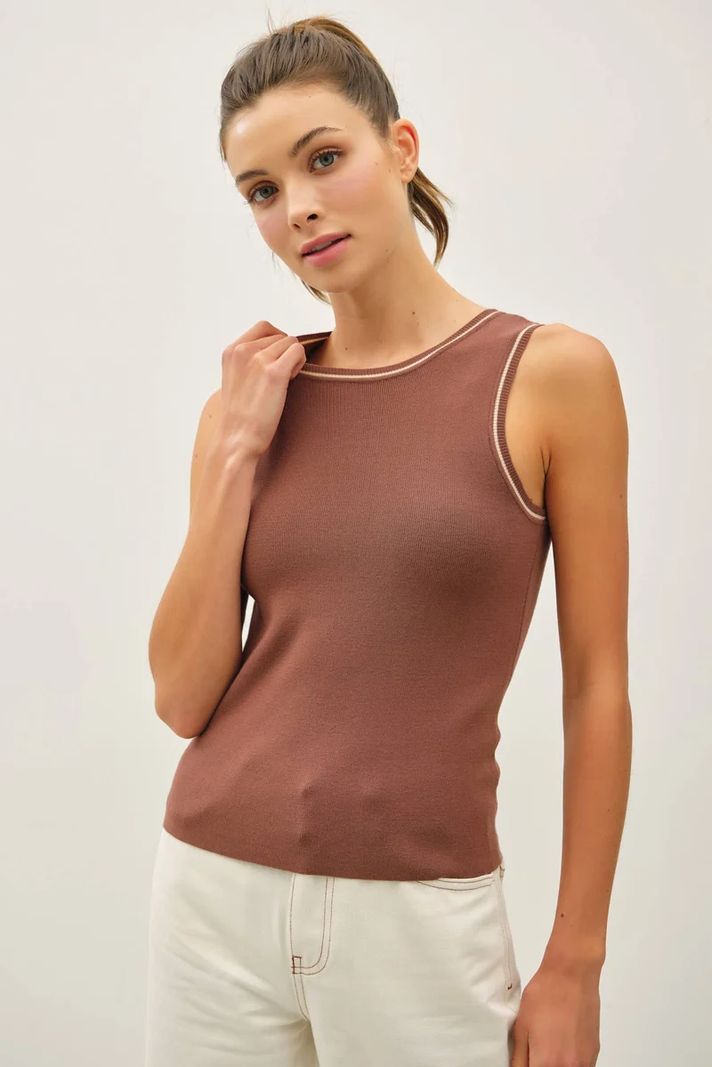 Contrast Trim Tank