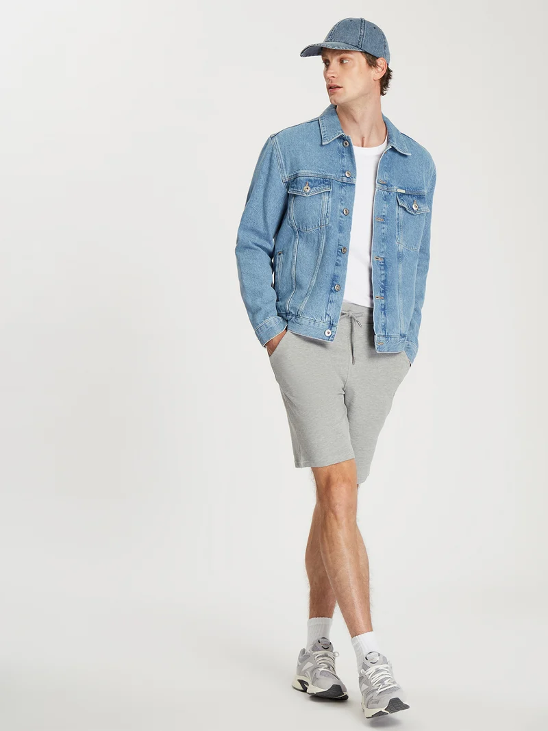 REGULAR FIT FRENCH TERRY SHORTS