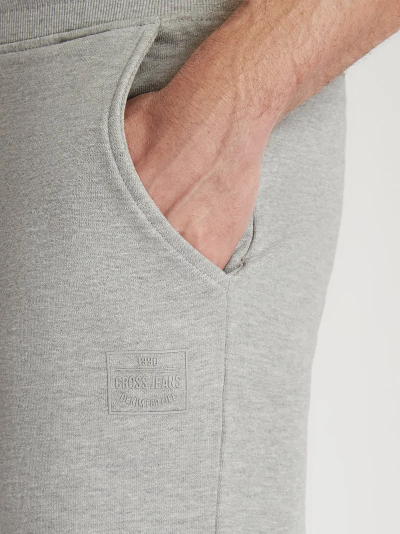 REGULAR FIT FRENCH TERRY SHORTS