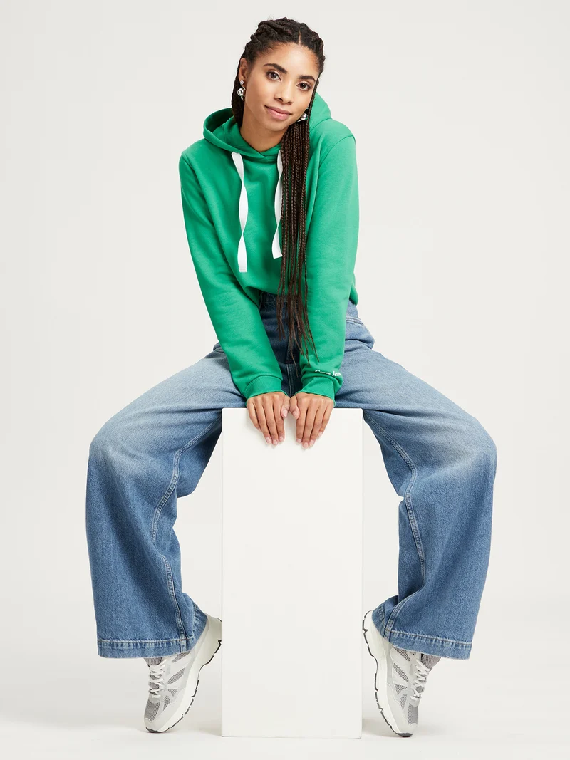 REGULAR FIT HOODIE