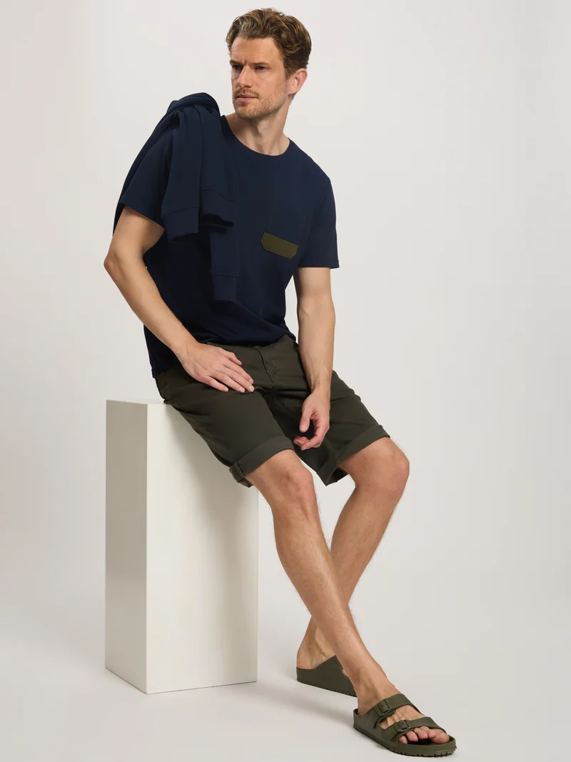 LEOM | HERREN JEANS SHORTS