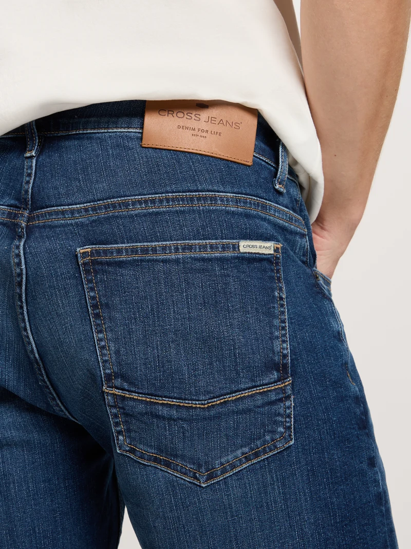 LEOM | HERREN JEANS SHORTS