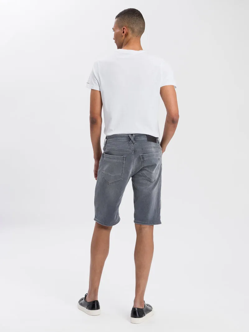 LEOM | HERREN JEANS SHORTS