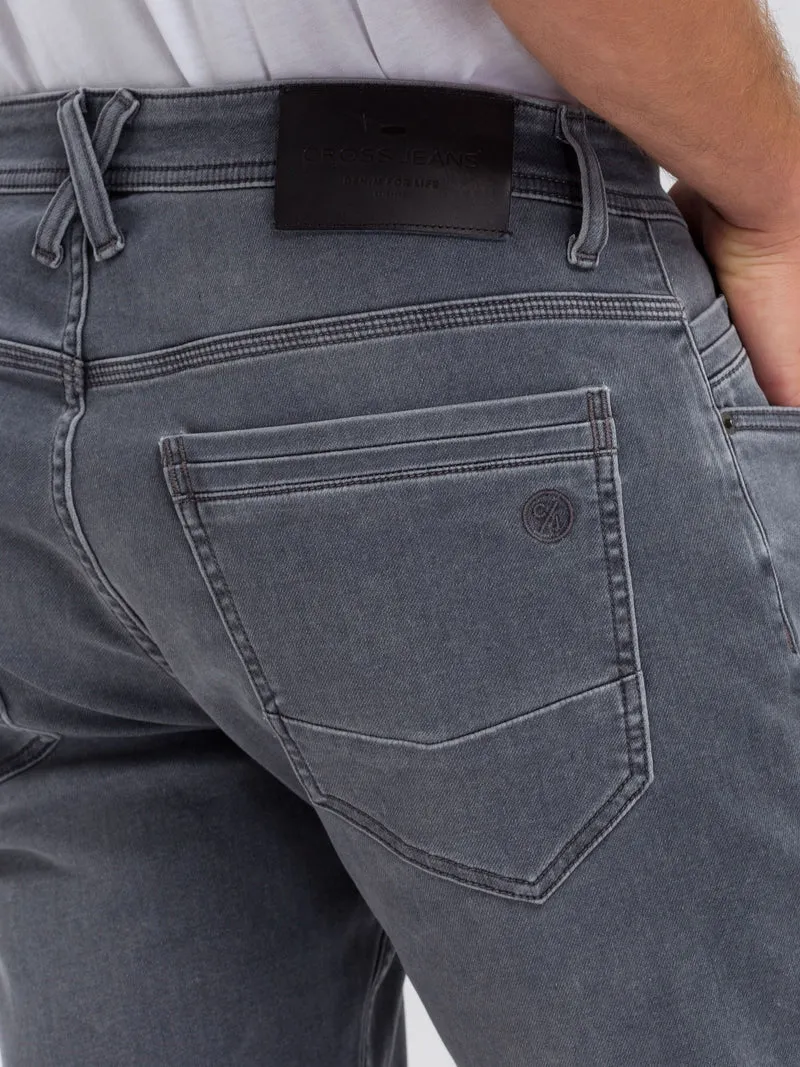 LEOM | HERREN JEANS SHORTS