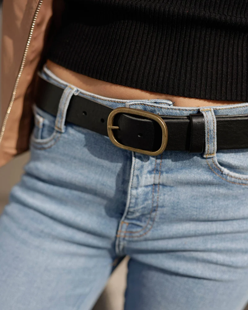 Black Gold Oval Buckle Design Statement Leather Belt Women