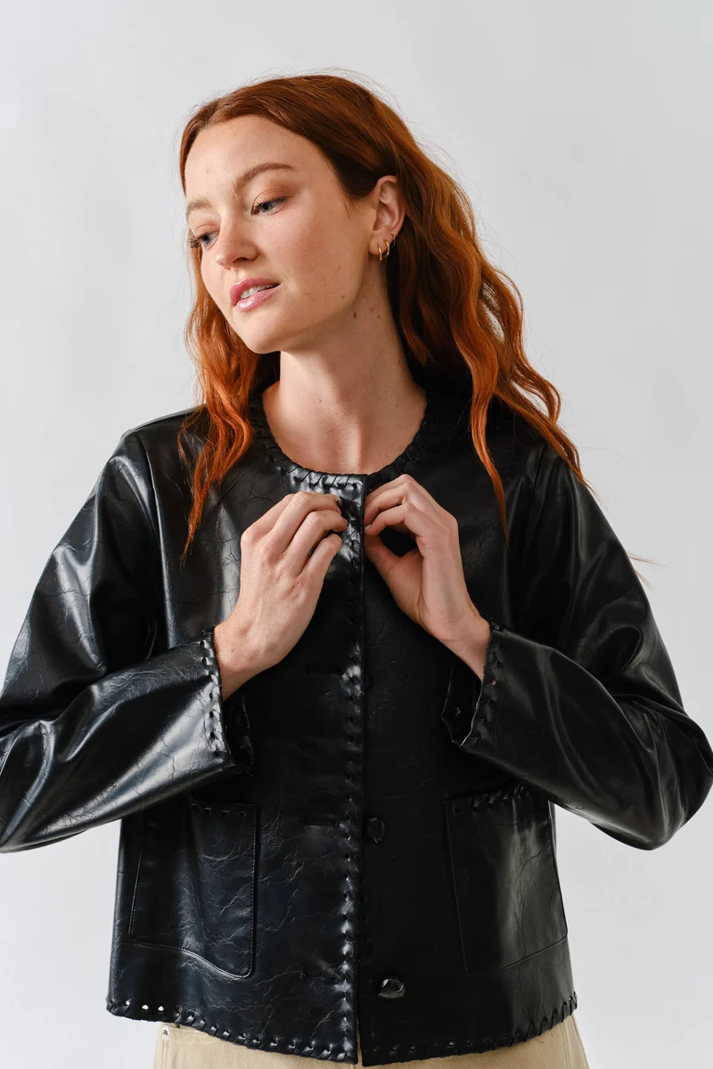 MAJ3284 WHIPSTITCH EDGE FAUX LEATHER JACEKT: BLACK / L