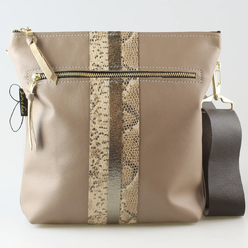 The Stripe Lakeshore - 2 sizes!: Jet w/3stripes: Silver / 9"x9.5" / Matching Leather Strap