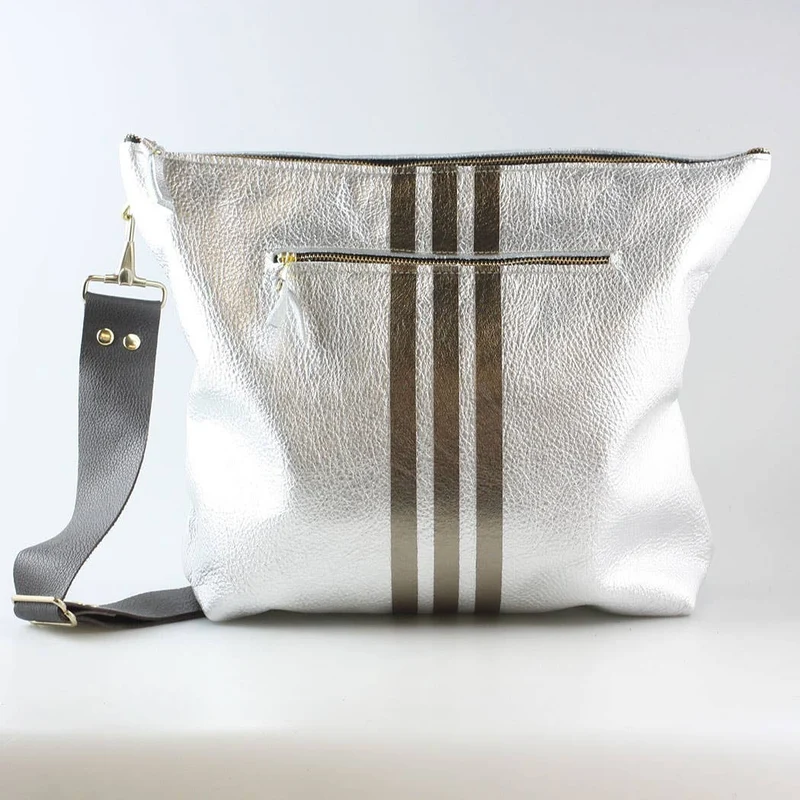 The Stripe Lakeshore - 2 sizes!: Coal w/Onyx Stripe / 9"x9.5" / Matching Leather Strap