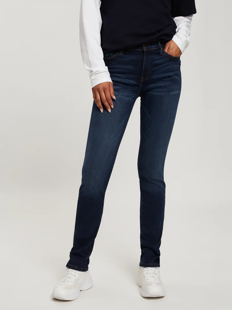 ANYA | SLIM FIT JEANS