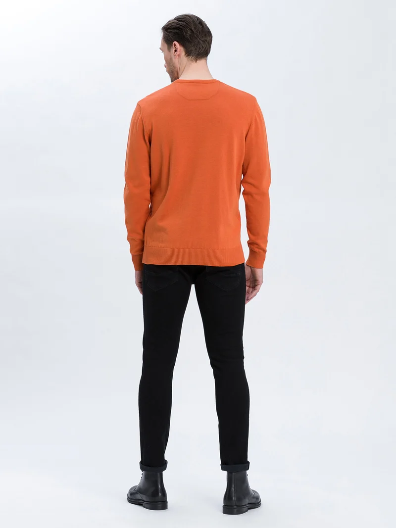 REGULAR FIT KNITTED PULLOVER