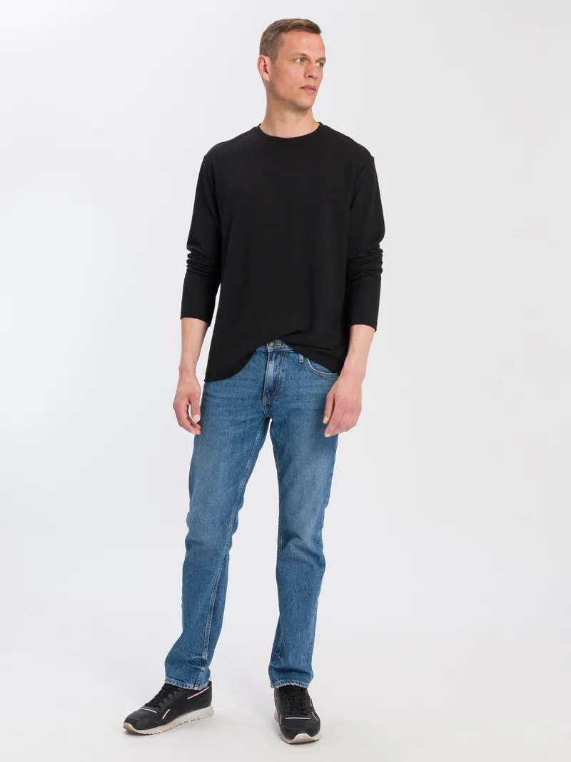 REGULAR FIT LONGSLEEVE