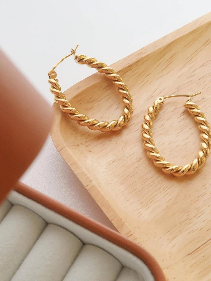 Brook Gold Non-Tarnish Braided Hoop Earring: Yellow Gold
