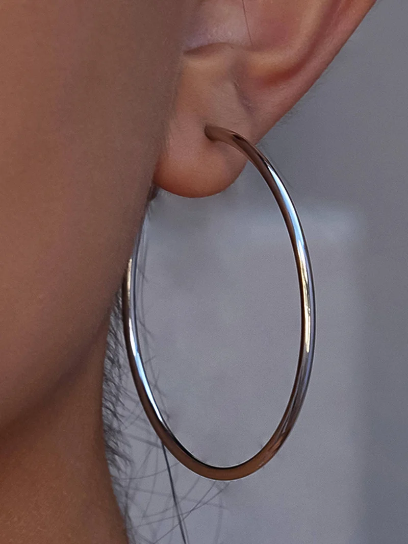 Eska 18K Gold Non-Tarnish Classic Thin Hoop Earring: Yellow Gold / 40 MM