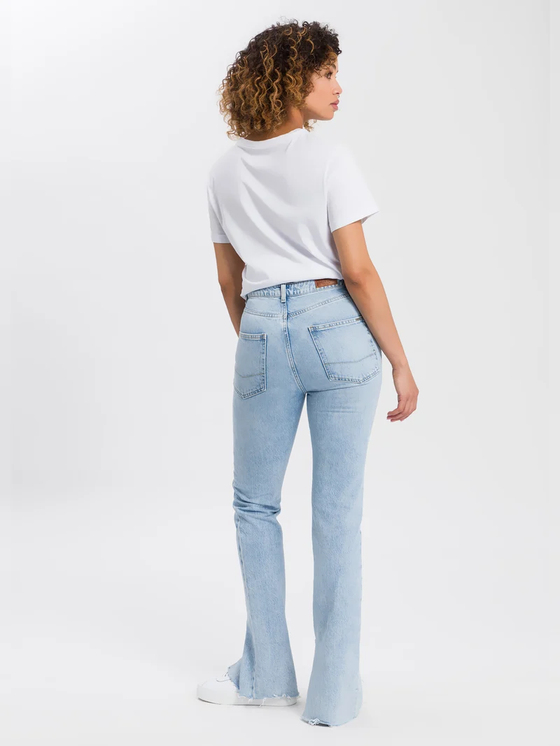 FLARE | REGULAR FIT JEANS