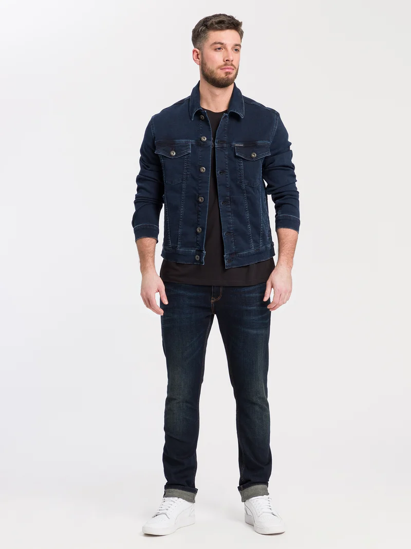 REGULAR FIT T-SHIRT