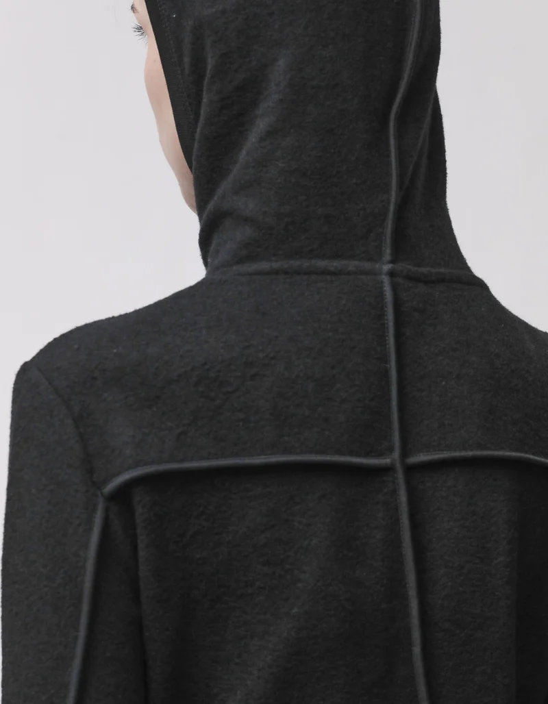 Fleece-Longsleeve mit Kapuze