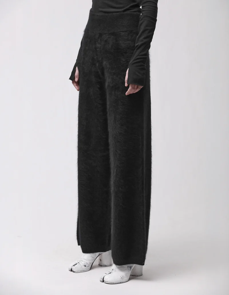Fuzzy Kaschmir Wide-Leg Hose