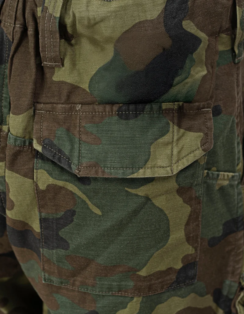 Barrel-Cargohose Jeans mit Camouflage-Musterung