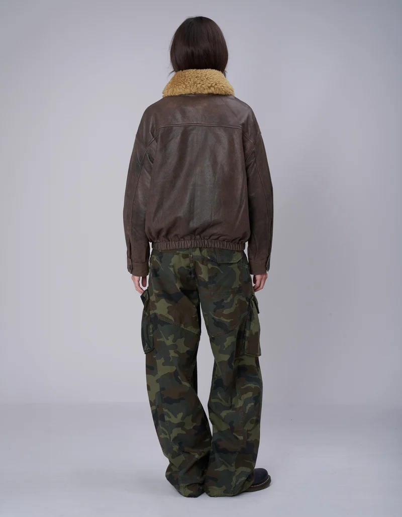 Lammleder-Bomberjacke mit abnehmbarem Shearling-Kragen