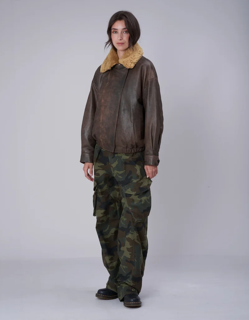 Lammleder-Bomberjacke mit abnehmbarem Shearling-Kragen