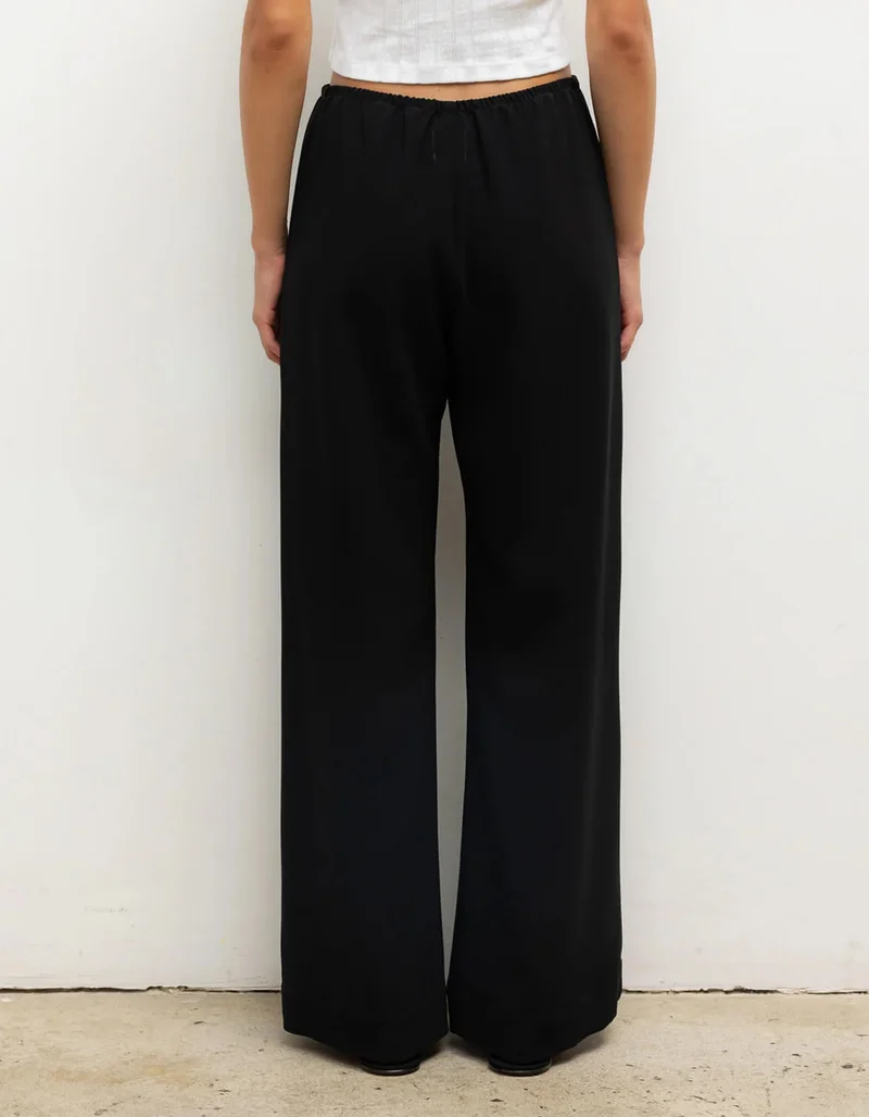 Hose Arielle Pocket mit elastischem Bund