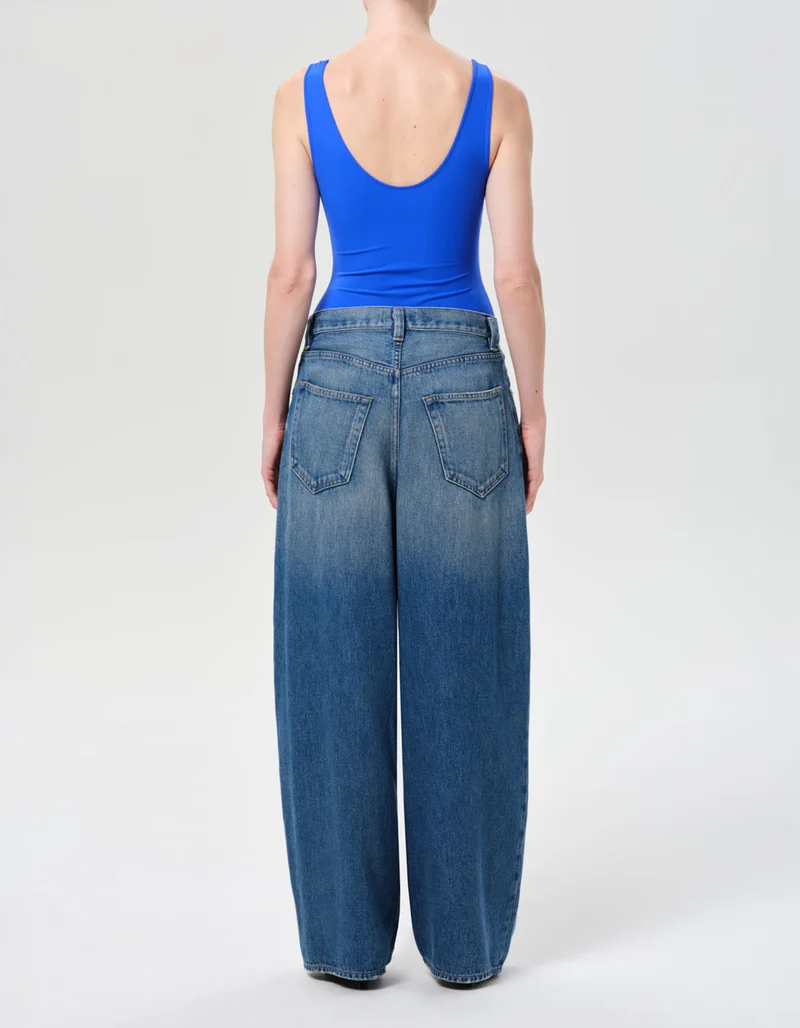 Wide-Leg Baggy-Jeans Flyweight