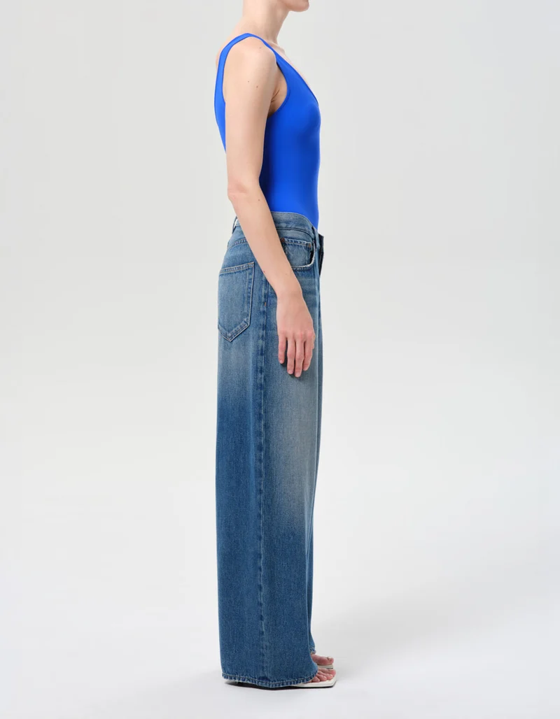 Wide-Leg Baggy-Jeans Flyweight