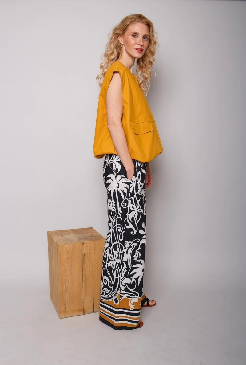 Emily Van Den Bergh Damenhose in der Farbe black white cognac